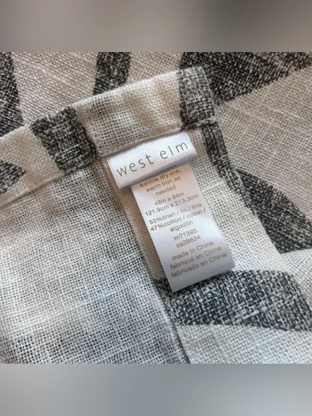 West Elm set of 2 European Flax Linen Light Filtering Curtains Panels, 48x84”